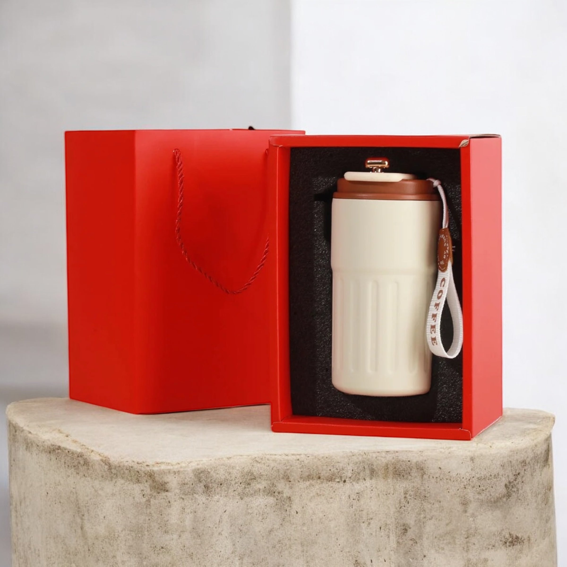 Tazza Termica da Viaggio in Acciaio inox , con Display LED, Antigoccia e Portatile, Idea Regalo